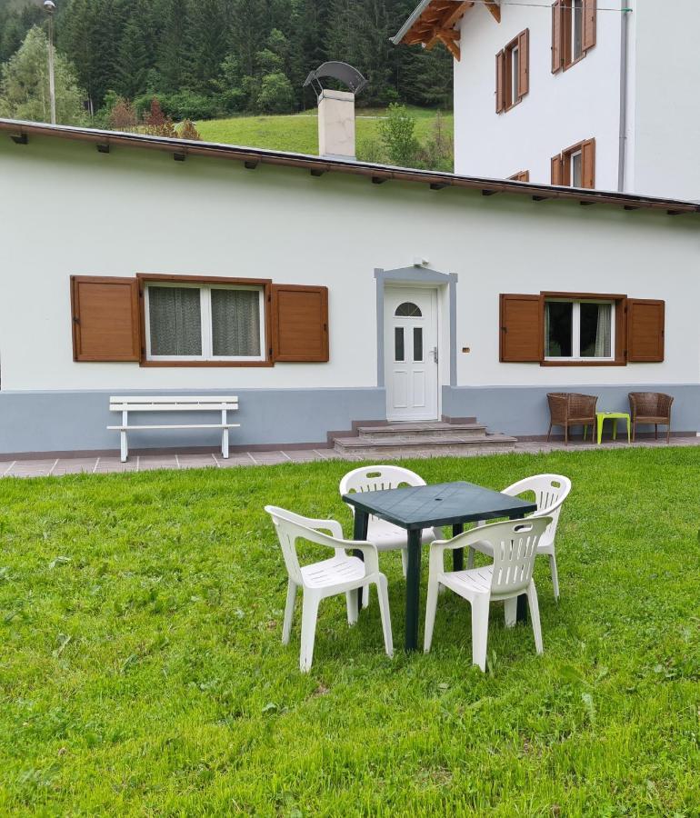 Appartment Deville With Garden Moena Exterior photo